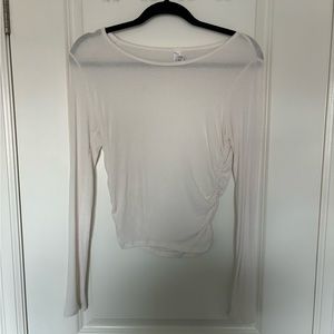 ALO YOGA - Gather Long Sleeve - Ivory sz. L